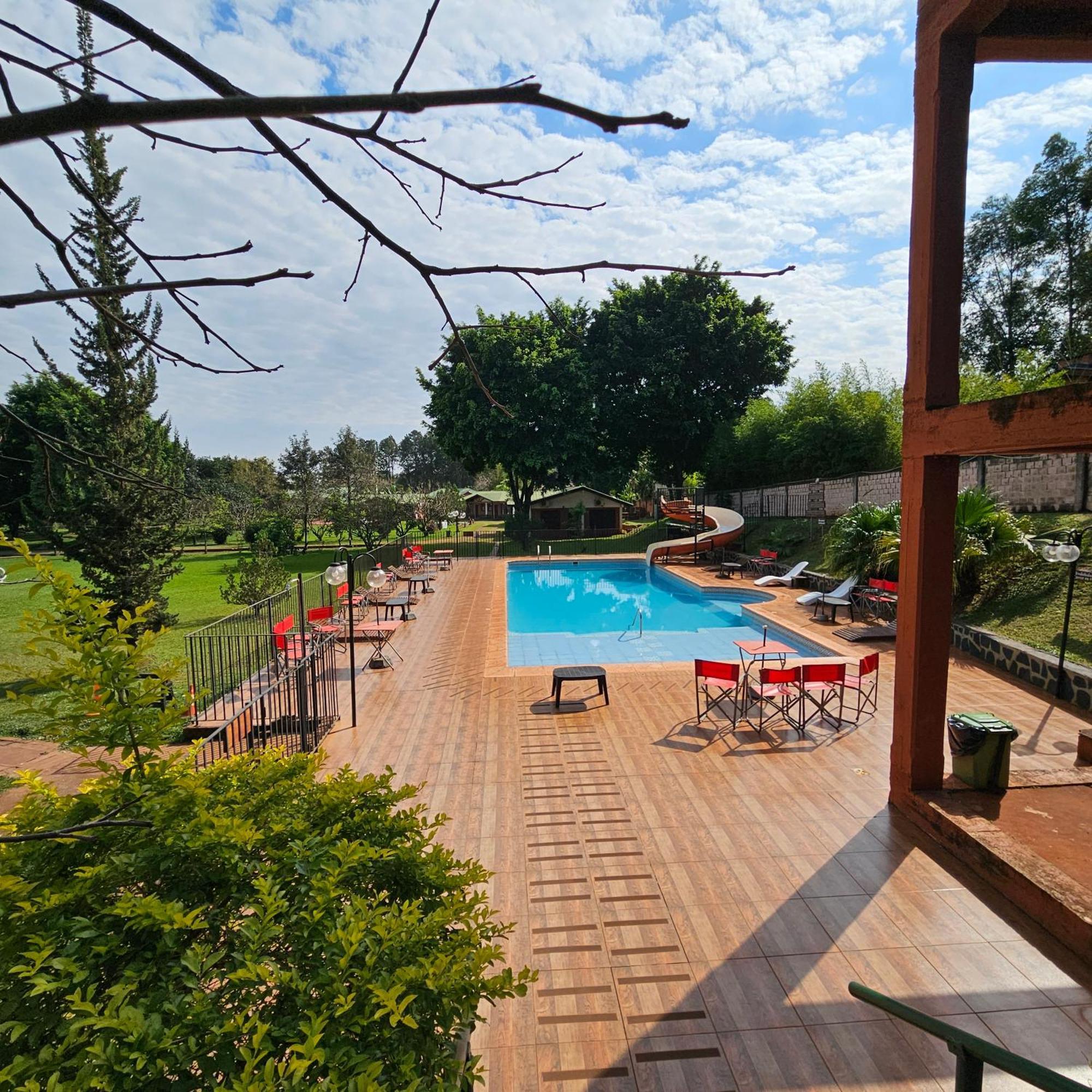 Cabanas El Refugio Del Mensu Puerto Iguazú Zewnętrze zdjęcie