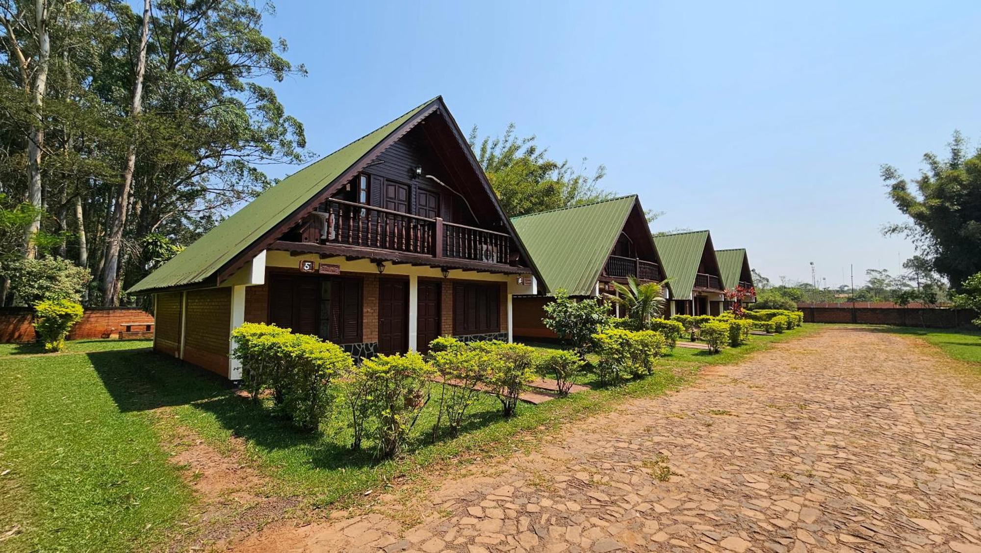 Cabanas El Refugio Del Mensu Puerto Iguazú Zewnętrze zdjęcie