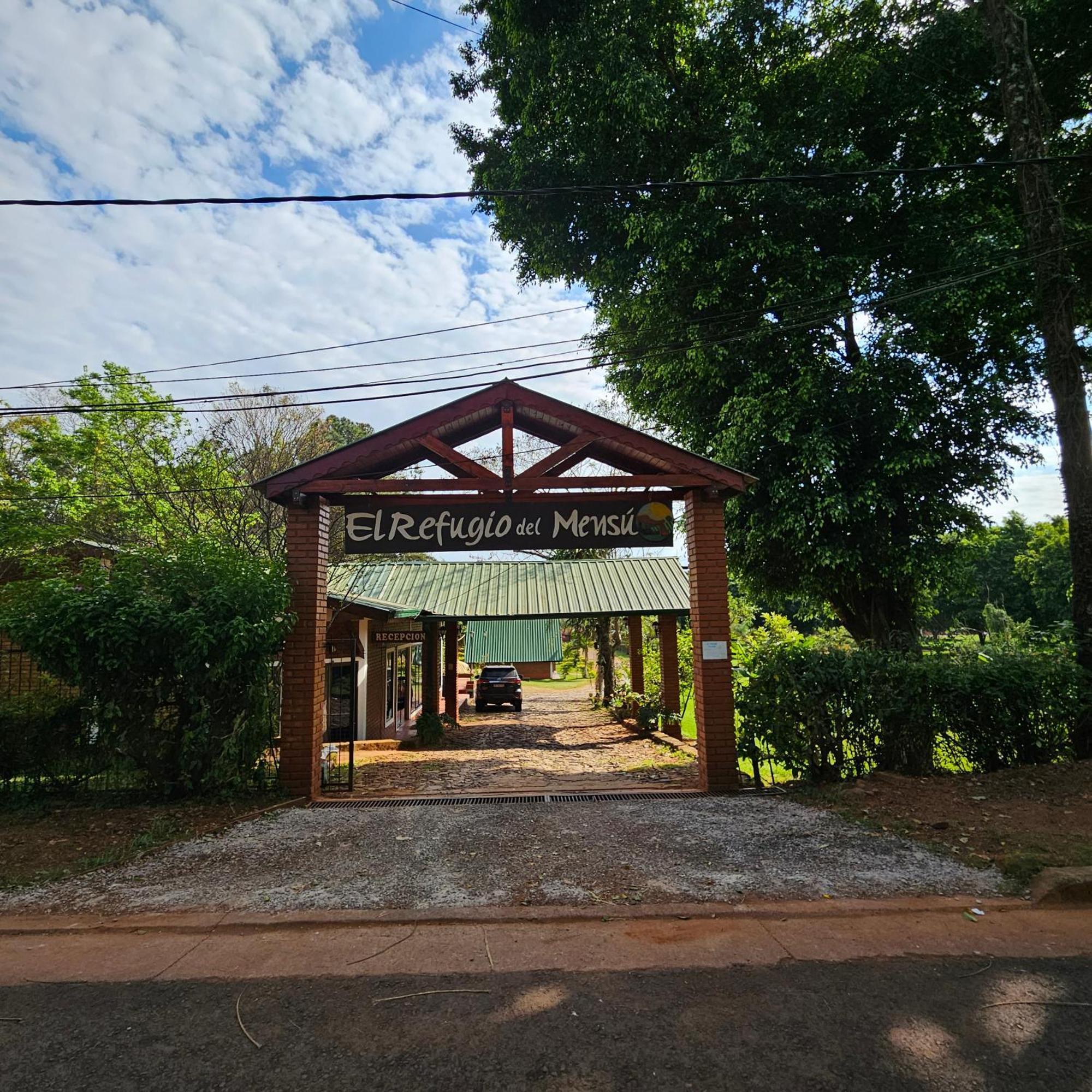Cabanas El Refugio Del Mensu Puerto Iguazú Zewnętrze zdjęcie